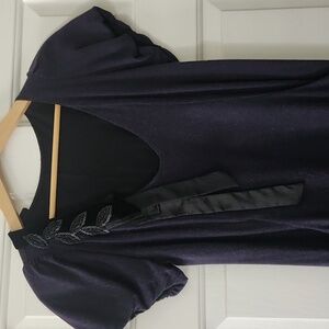 NWOT Boutique BNX Navy Dress with Velvet Bow and Pockets Size M